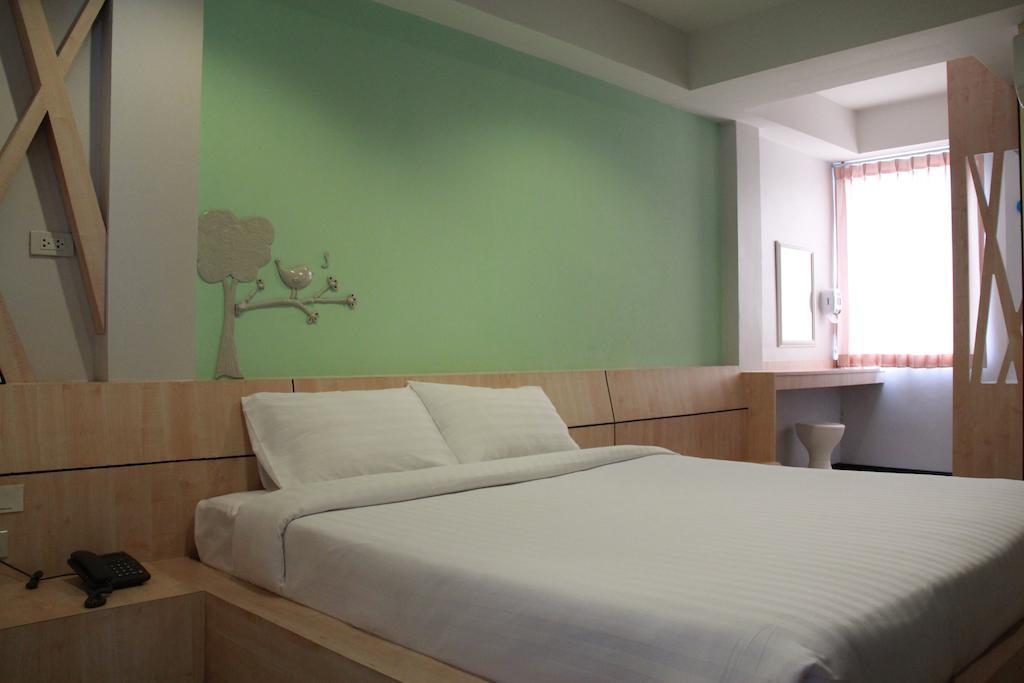 Hotel Le Lerts Living Khon Kaen Exterior photo