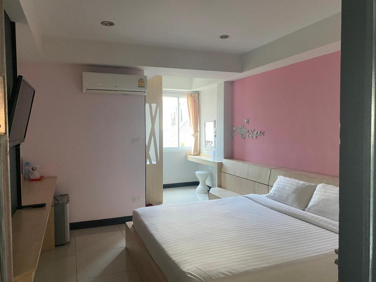 Hotel Le Lerts Living Khon Kaen Exterior photo